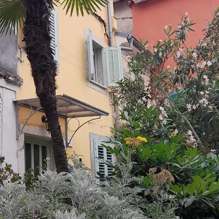 Apartment Pinia With Free Parking
